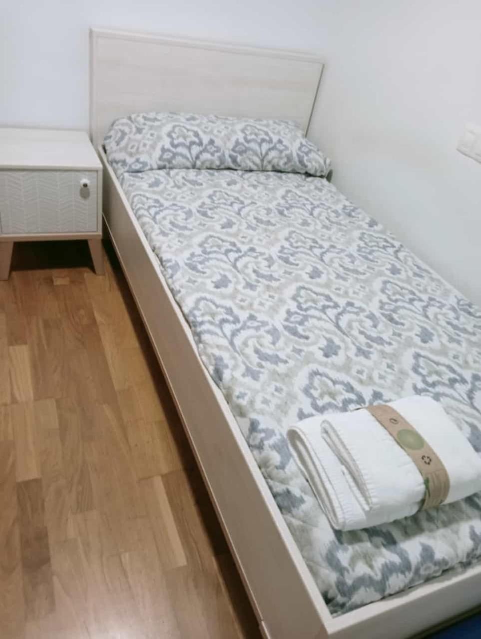 El Capricho De Bego Apartment Биескас Екстериор снимка